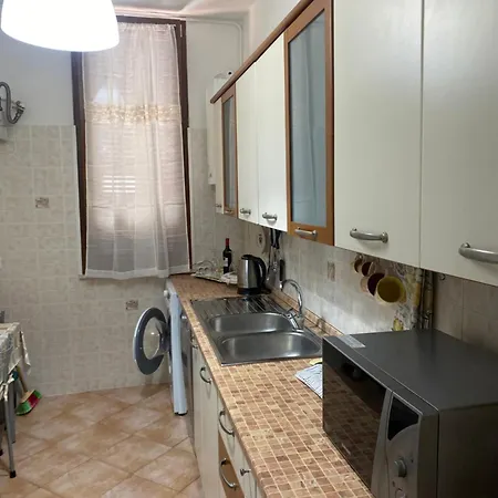 Mamas House * 丽都迪奥斯蒂亚